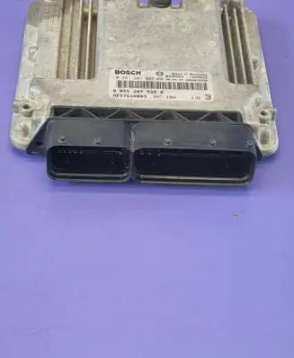 Alfa Romeo Brera Engine control unit/module ECU 0261S01045 MED761A003 055207928
