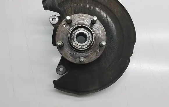 Mitsubishi Outlander Front wheel hub 3870A197