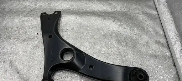 Toyota RAV 4 (XA20) Front control arm 4806842040