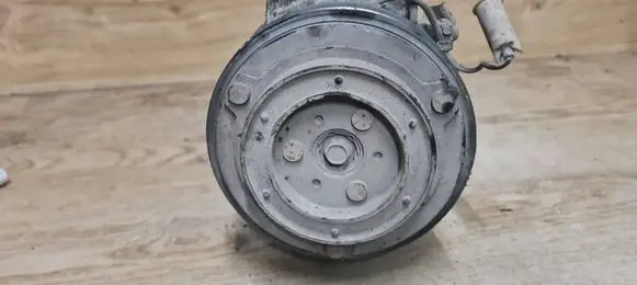 Volvo XC90 Air conditioning (A/C) compressor (pump) 30742206