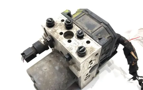 BMW 7 E65 E66 ABS Pump 67595636767835