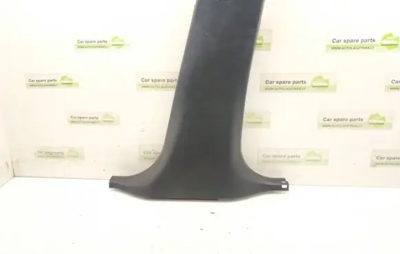 (B) pillar trim (bottom)