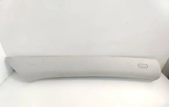 Skoda Octavia Mk2 (1Z) (A) pillar trim 1Z0867458