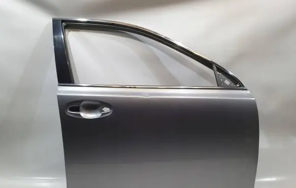 Subaru Legacy Front door