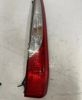 Mitsubishi Lancer Rear/tail lights 22087508