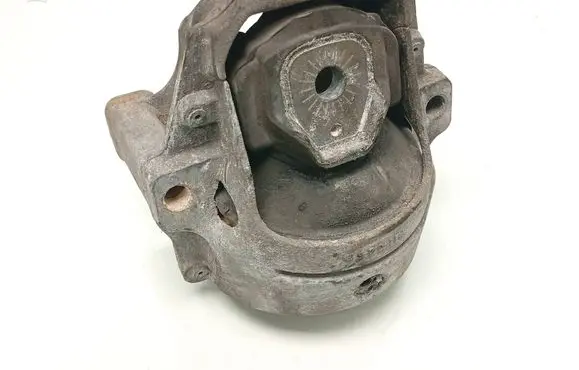 Audi A4 S4 B8 8K Engine mount bracket 8R0199381