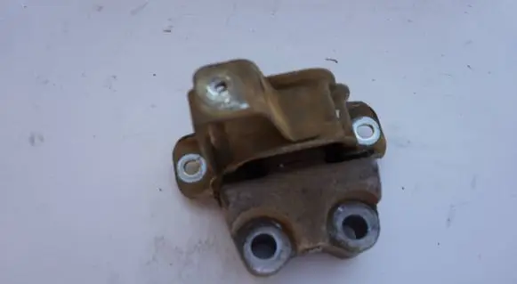 Opel Combo D Gearbox mounting bracket 