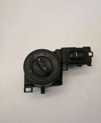 Volkswagen Touareg I Light switch 7L685890 P0095827
