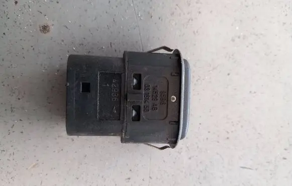Ford Mondeo MK II Electric window control switch 03161450 95BG14529AB