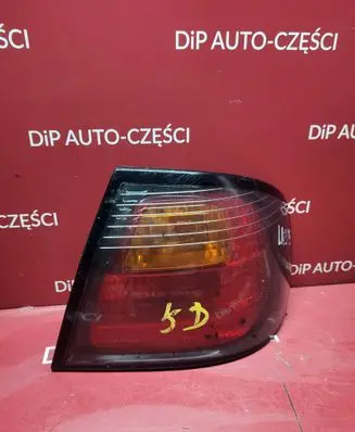 Nissan Primera Rear/tail lights 89026084