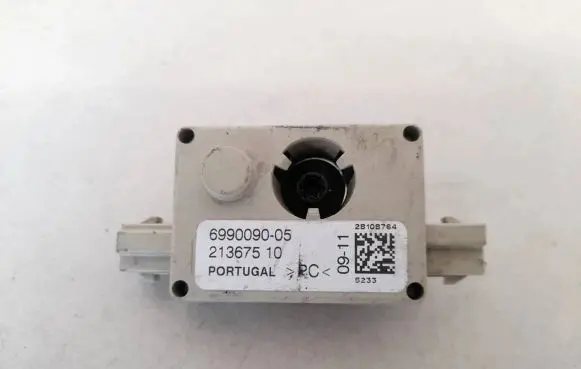 BMW 3 E90 E91 Antenna control unit 699009005 6990090-05