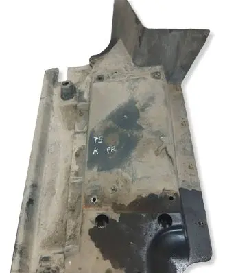 Volkswagen Multivan T5 Other under body part 7H0825337B