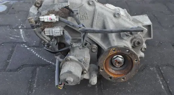 Suzuki Jimny Rear gearbox reducer/haldex oil pump R51-M9