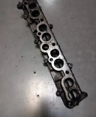 Opel Zafira A Intake manifold 90500932
