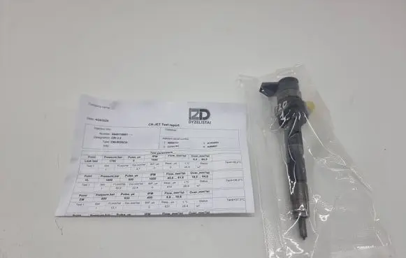BMW 1 F20 F21 Fuel injector 0445110601 8838715