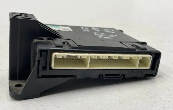 Toyota RAV 4 (XA30) Comfort/convenience module 8865042230 1776002673