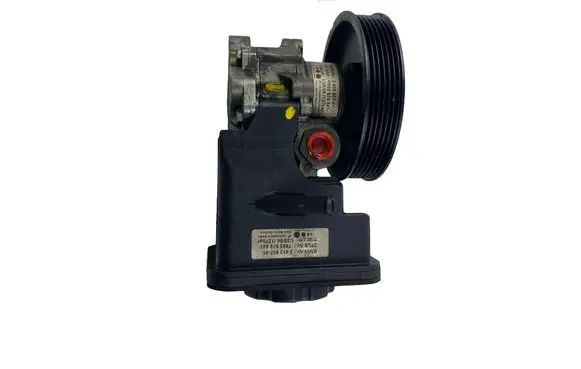 BMW X3 E83 Power steering pump 3450765