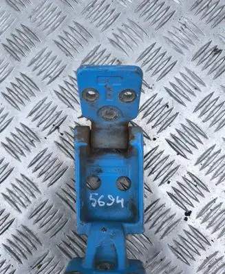 Mercedes-Benz Sprinter W906 Loading door lower hinge 9067400737 A9067400737