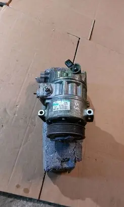 Volkswagen PASSAT B6 Air conditioning (A/C) compressor (pump) 1K0820859F R134A8681F 03658511763