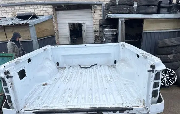 Ford Ranger IV Pickup box 