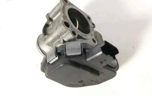Peugeot 5008 Throttle valve 9673534480