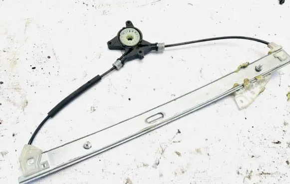 Mazda CX-7 Sliding door window regulator with motor