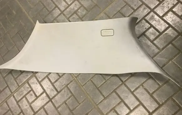 BMW 1 E81 E87 Airbag cover 51437058339 17365810
