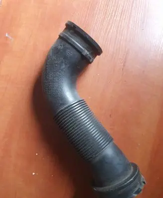 Opel Astra J Air intake hose/pipe 13254633 1039898S01 1039896S01