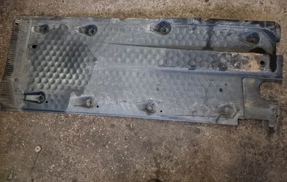Seat Altea XL Side bottom protection 1K08251211A