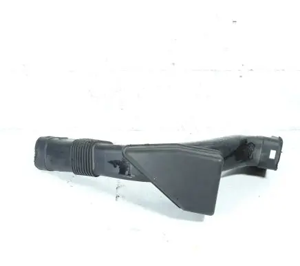 BMW 7 F01 F02 F03 F04 Intake resonator 7577473