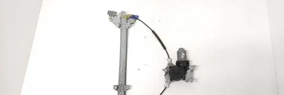 Nissan Almera N16 Front door window regulator with motor 400601T2