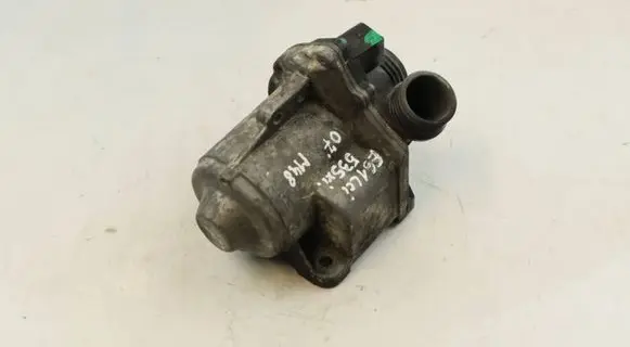 BMW 5 E60 E61 Water pump 7632426 5A05704