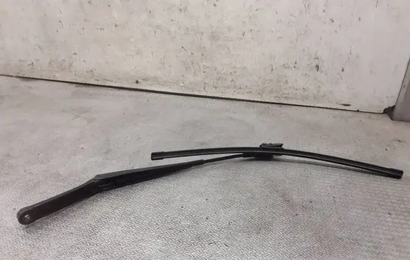 Volkswagen Golf V Windshield/front glass wiper blade 1K1955409