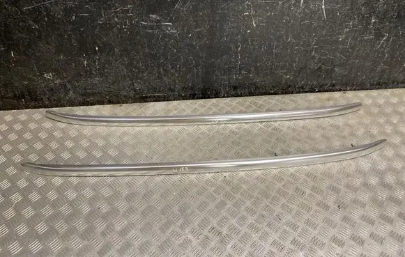 Audi Q3 F3 Roof bar rail 83A860021