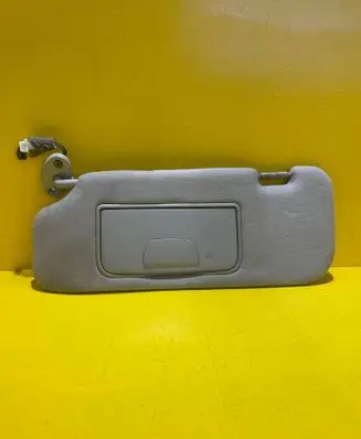 Sun visor