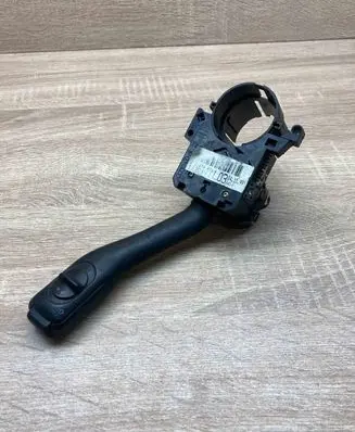 Volkswagen Bora Cruise control stalk 8L0953513J L03