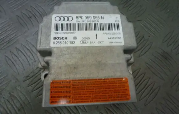 Audi A3 S3 8P Airbag control unit/module 8P0959655N