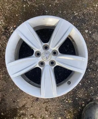 Peugeot 4007 R18 alloy rim 