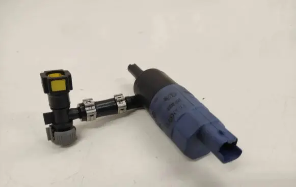 Peugeot 207 CC Headlight washer pump 8200331654 9641086680 9642218080
