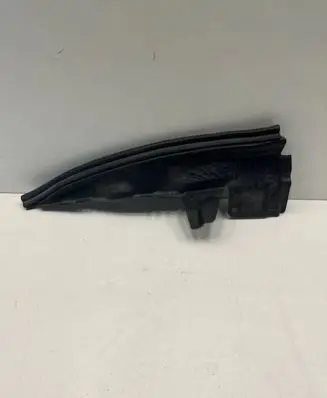 Mini Cooper Countryman R60 Fender end trim 