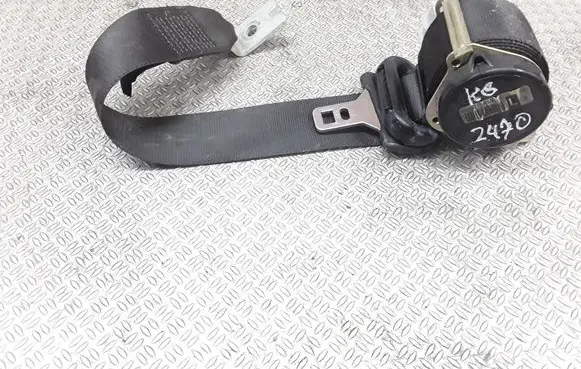 Mazda 2 Rear seatbelt