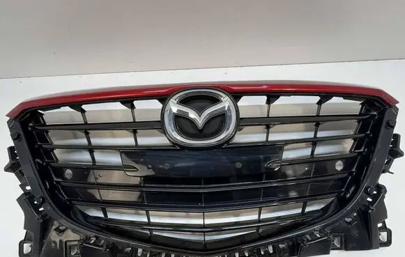 Mazda 3 III Front bumper upper radiator grill BJE150712