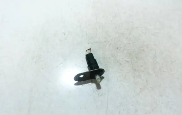 Suzuki Vitara (LY) Front door sensor coupe 