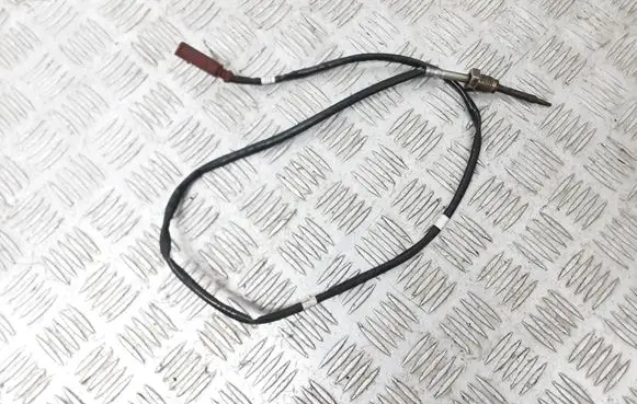 Volkswagen Golf VII Exhaust gas temperature sensor 04L906088DA