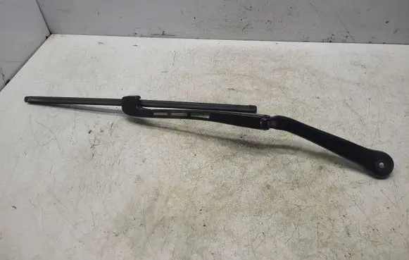 BMW 3 E90 E91 Windshield/front glass wiper blade 