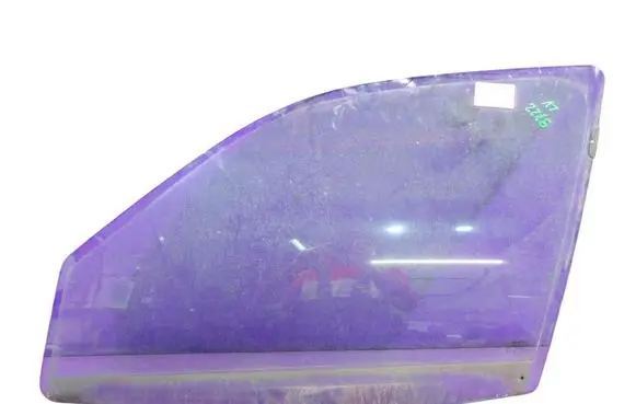 Renault Clio II Front door window glass four-door 