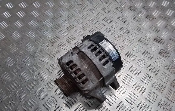 Hyundai Santa Fe Generator/alternator 373002F100 2606259 FG15S034