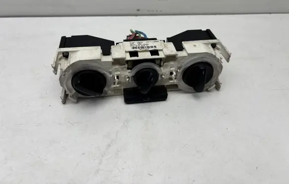 Skoda Fabia Mk1 (6Y) Climate control unit 6Y0819045K