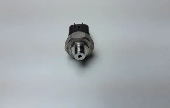 Toyota Auris E180 Air conditioning (A/C) pressure sensor 4990007880