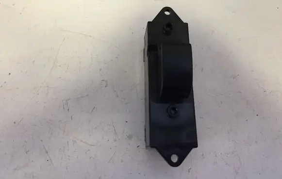 Mitsubishi Outlander Electric window control switch 8608A062 11Z7D1